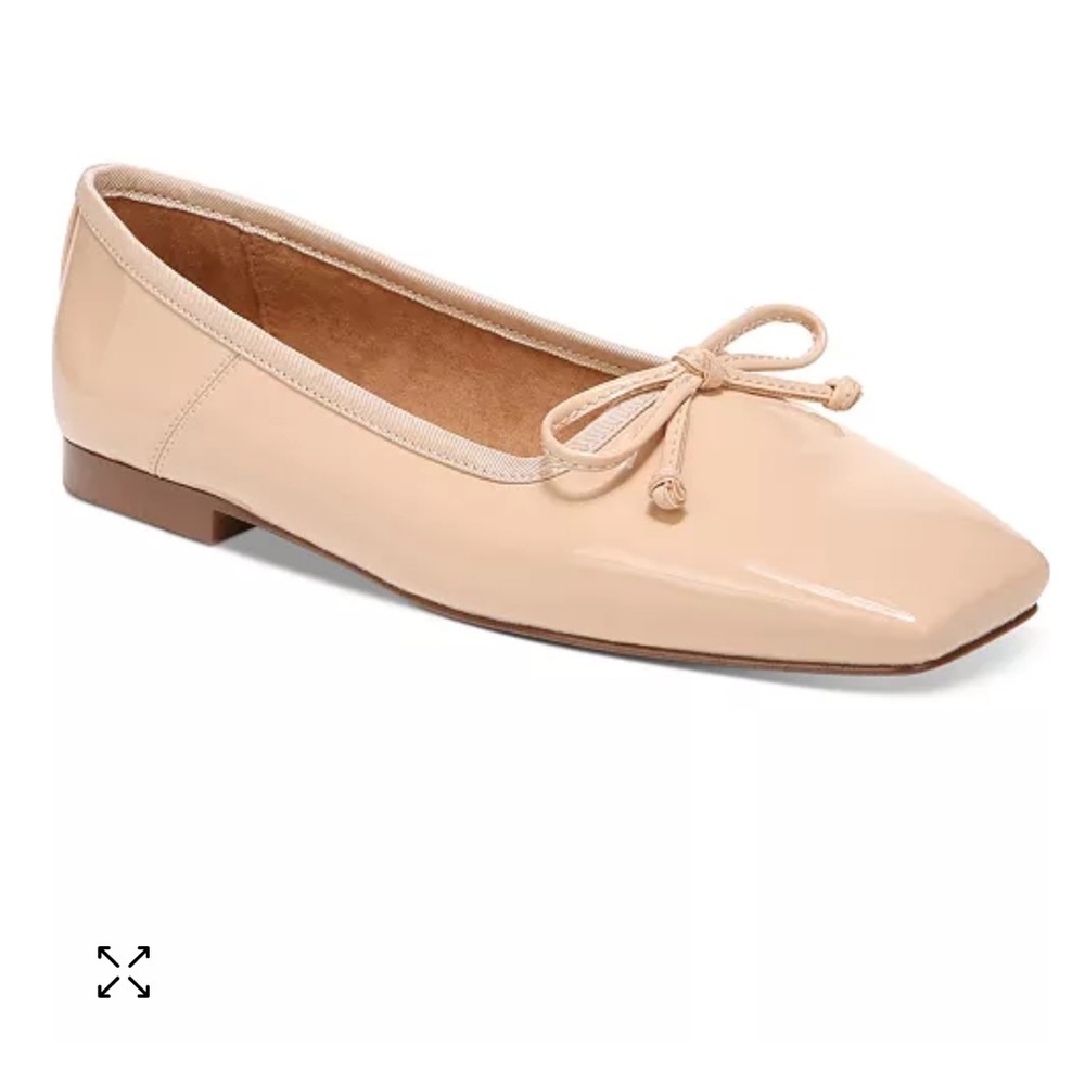 Circus NY by Sam Edelman
Teresa Square-Toe Ballet Flats